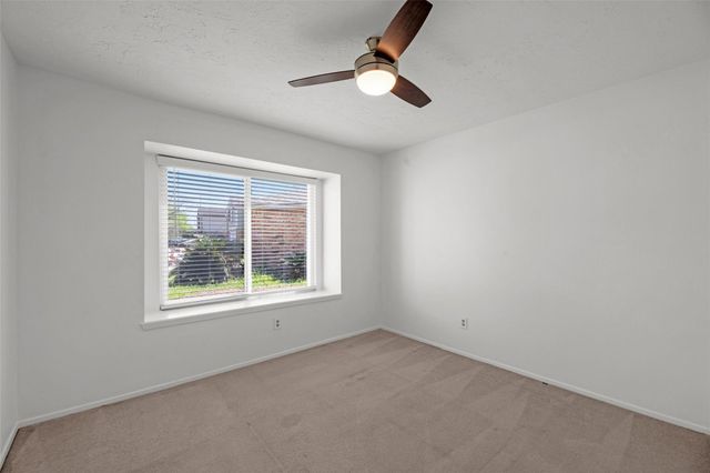 2302 Doverglen Drive, Missouri City, TX 77489