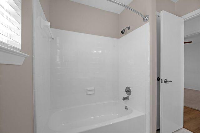 2302 Doverglen Drive, Missouri City, TX 77489