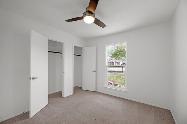 2302 Doverglen Drive, Missouri City, TX 77489