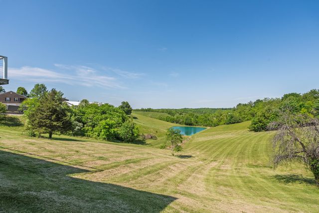 3450 Moffett Road, Morning View, KY 41063