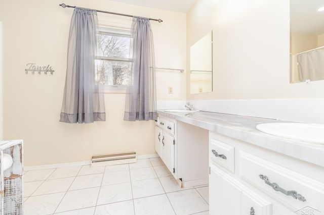 11025 Higley Circle, Schoolcraft, MI 49087