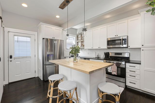 185 E 2nd Avenue, Columbus, OH 43201