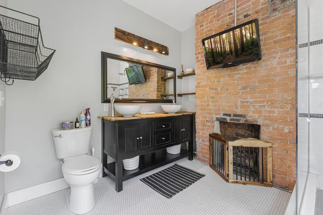185 E 2nd Avenue, Columbus, OH 43201