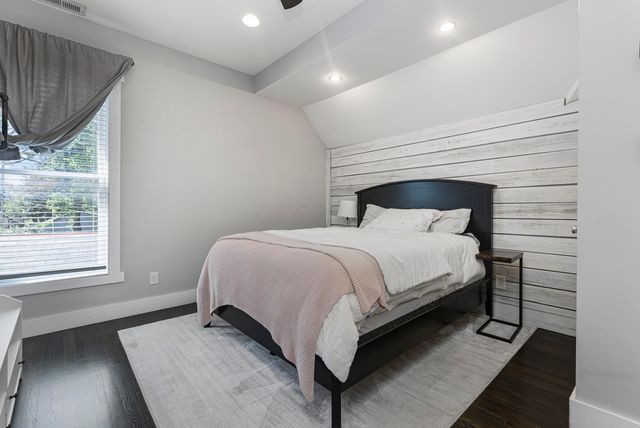 185 E 2nd Avenue, Columbus, OH 43201