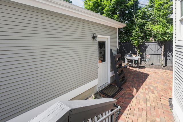 185 E 2nd Avenue, Columbus, OH 43201