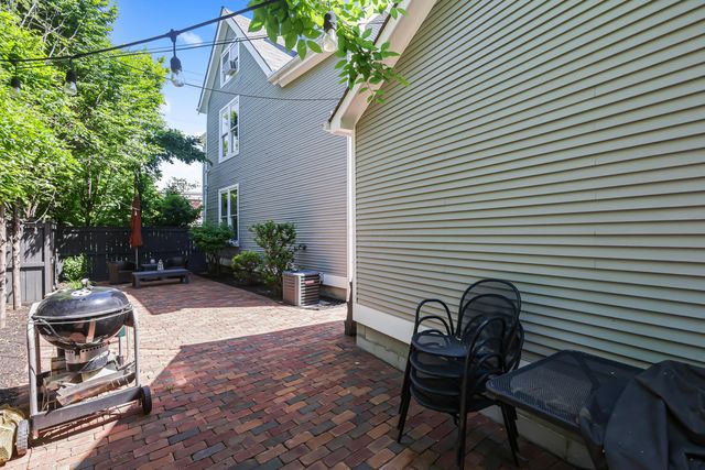185 E 2nd Avenue, Columbus, OH 43201
