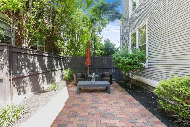 185 E 2nd Avenue, Columbus, OH 43201