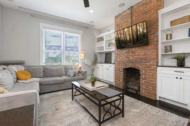 185 E 2nd Avenue, Columbus, OH 43201