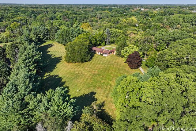 80 Meadow Hill Road, Barrington Hills, IL 60010
