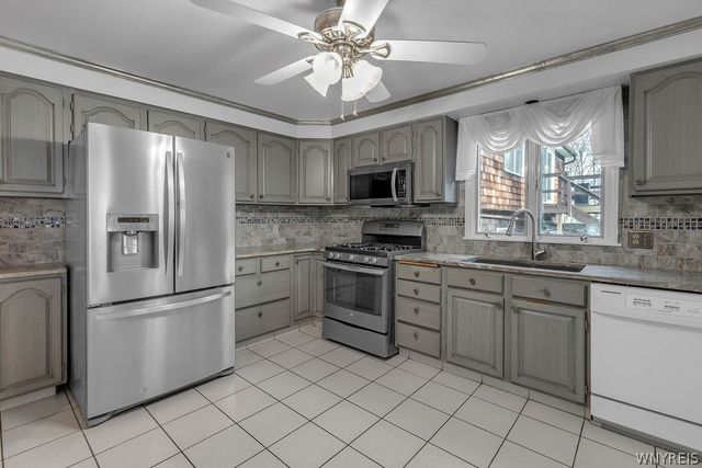 4585 S Buffalo Street, Orchard Park, NY 14127