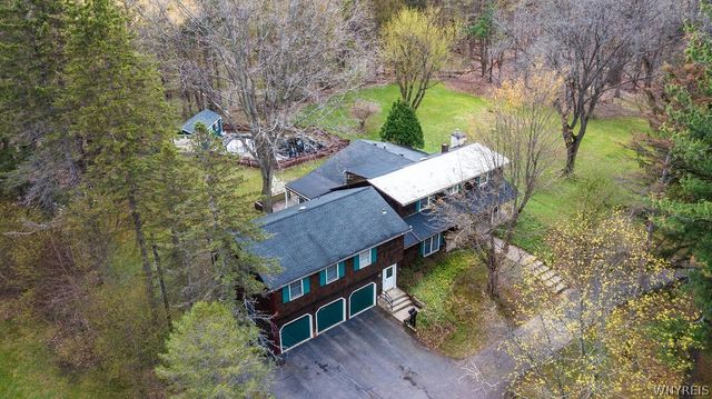 4585 S Buffalo Street, Orchard Park, NY 14127