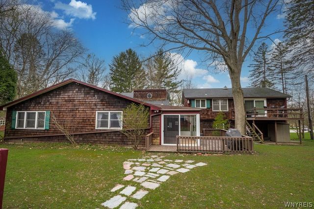 4585 S Buffalo Street, Orchard Park, NY 14127