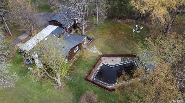 4585 S Buffalo Street, Orchard Park, NY 14127