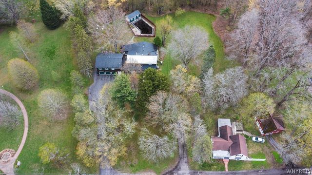 4585 S Buffalo Street, Orchard Park, NY 14127