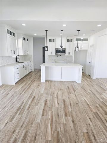 5446 Jay Lane, Weslaco, TX 78599