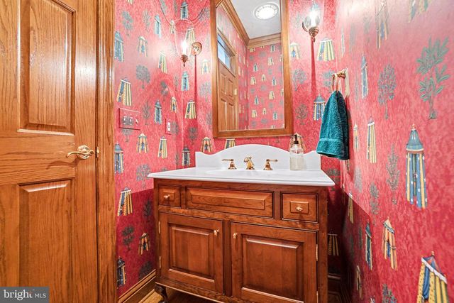 2020 KNIGHTS VIEW RD, Wrightsville, PA 17368