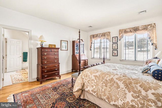 2020 KNIGHTS VIEW RD, Wrightsville, PA 17368