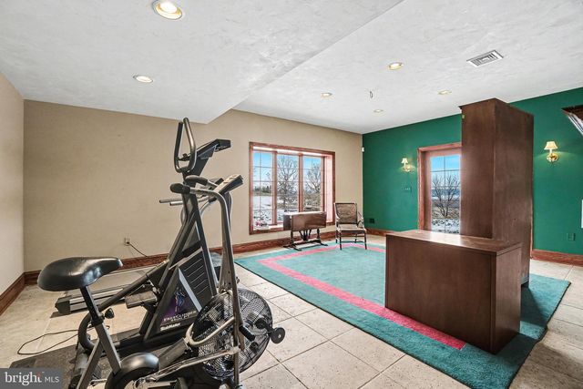 2020 KNIGHTS VIEW RD, Wrightsville, PA 17368