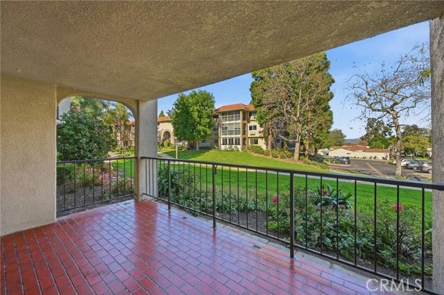 3243 San Amadeo 1F, Laguna Woods, CA 92637