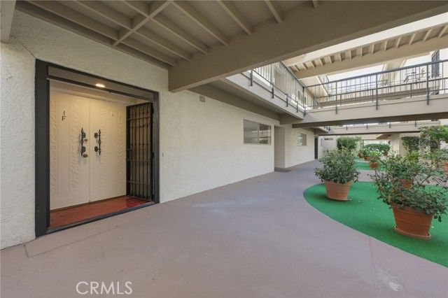 3243 San Amadeo 1F, Laguna Woods, CA 92637