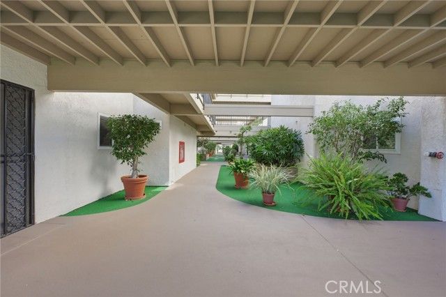 3243 San Amadeo 1F, Laguna Woods, CA 92637