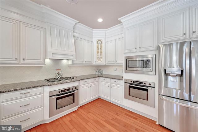 120 COVENTRY LN, Reading, PA 19610