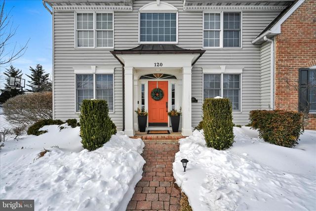 120 COVENTRY LN, Reading, PA 19610