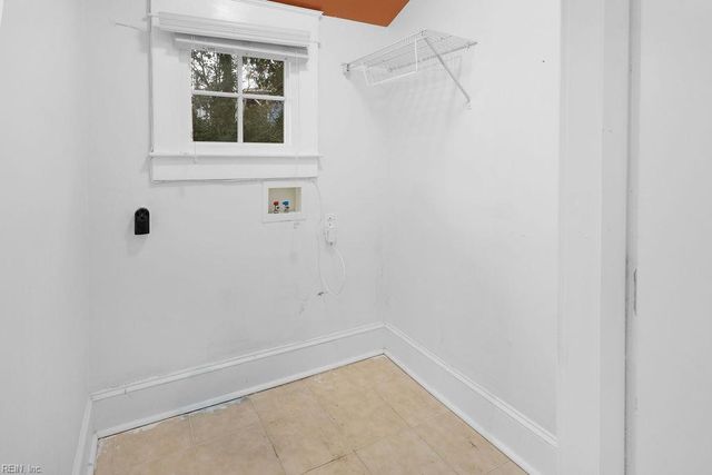 40 Webster AVE, Portsmouth, VA 23704