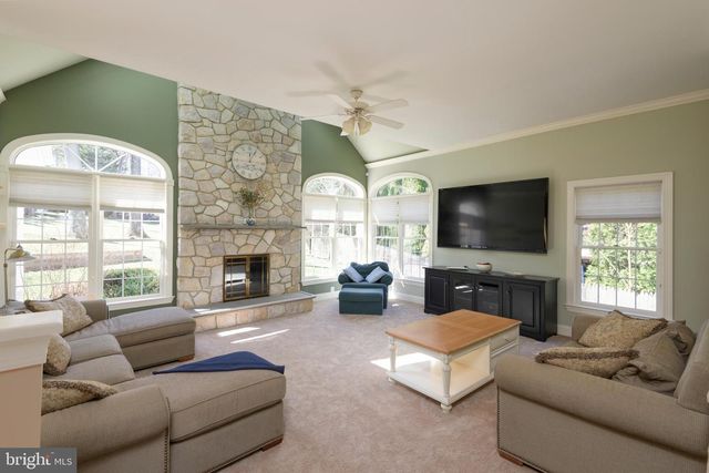 1198 CARRIE LN, West Chester, PA 19382