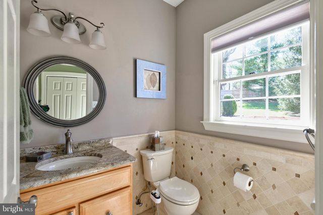 1198 CARRIE LN, West Chester, PA 19382