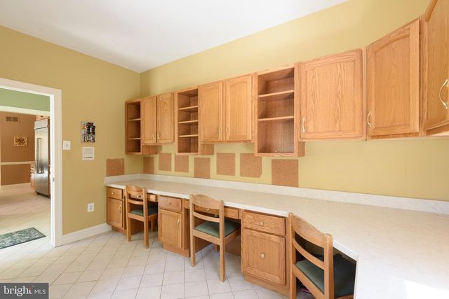 1198 CARRIE LN, West Chester, PA 19382