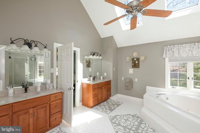 1198 CARRIE LN, West Chester, PA 19382