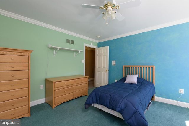 1198 CARRIE LN, West Chester, PA 19382