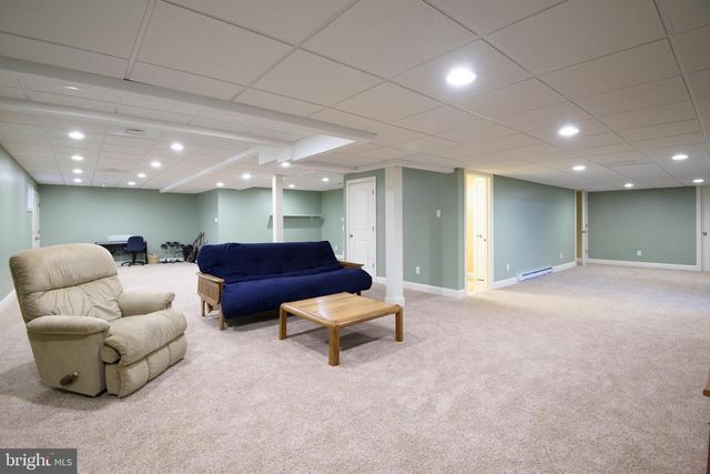 1198 CARRIE LN, West Chester, PA 19382