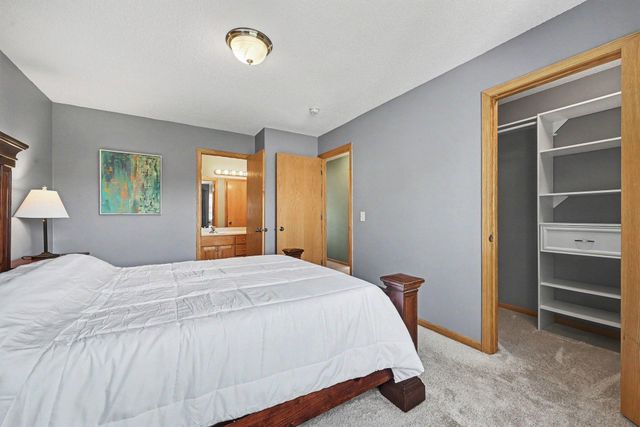 1374 Waters Way, Watertown, MN 55388