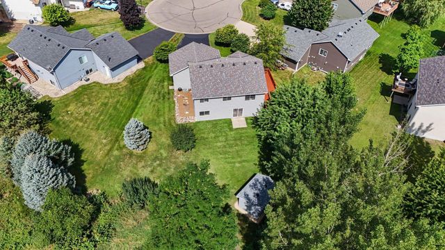 1374 Waters Way, Watertown, MN 55388