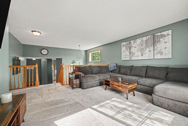1374 Waters Way, Watertown, MN 55388