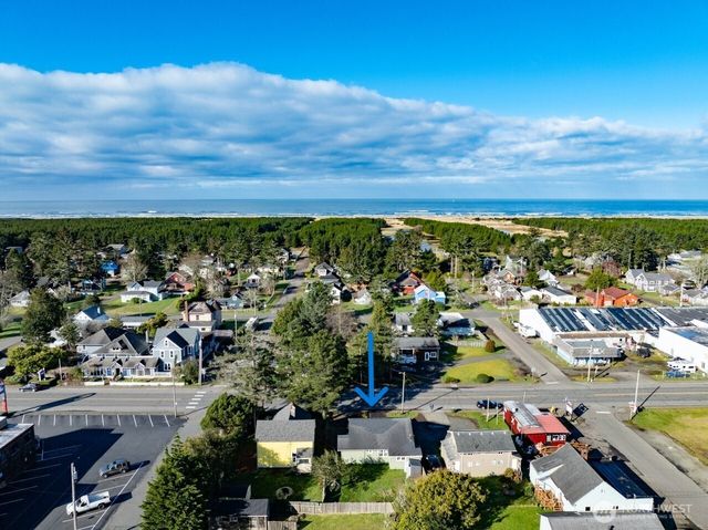 4506 Pacific Way, Seaview, WA 98644