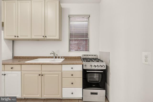 1102 K ST SE, Washington, DC 20003