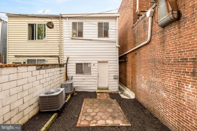 1102 K ST SE, Washington, DC 20003