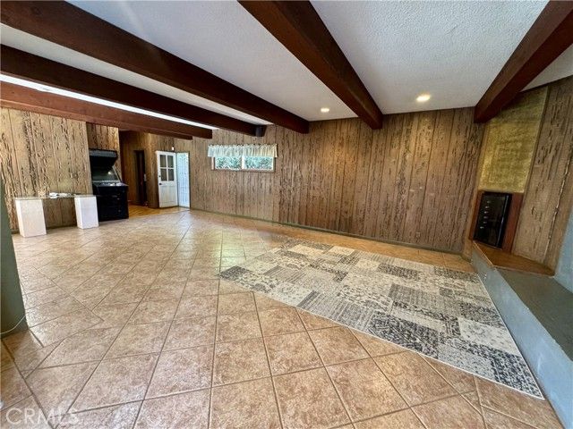 6552 Aqueduct Avenue, Van Nuys (los Angeles), CA 91406