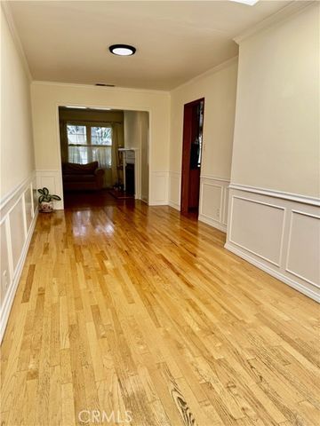 6552 Aqueduct Avenue, Van Nuys (los Angeles), CA 91406