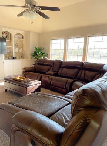 2006 Pebble Lane, Friendswood, TX 77546