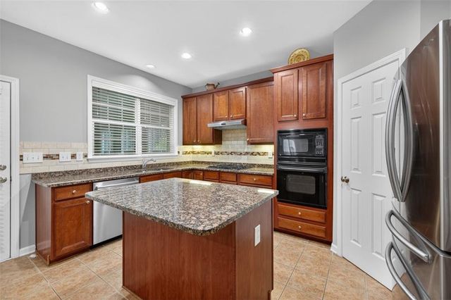 740 Mayfair Court, Suwanee, GA 30024