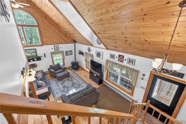 7101 Ives Road, Marcy, NY 13403