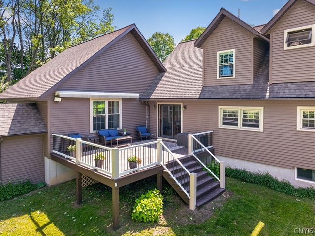 7101 Ives Road, Marcy, NY 13403