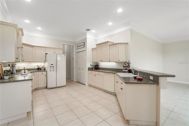 255 BRIGHTWATER DRIVE SE, Palm Bay, FL 32909