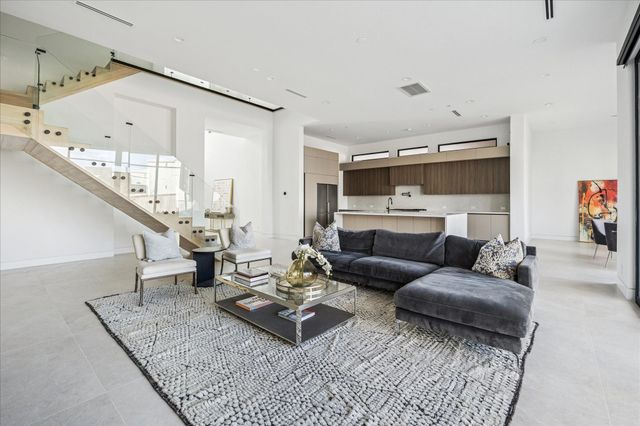 1730 Bayram Drive, Houston, TX 77055
