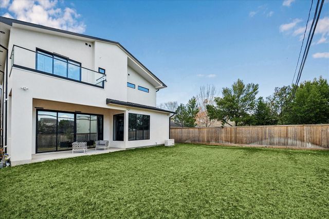 1730 Bayram Drive, Houston, TX 77055