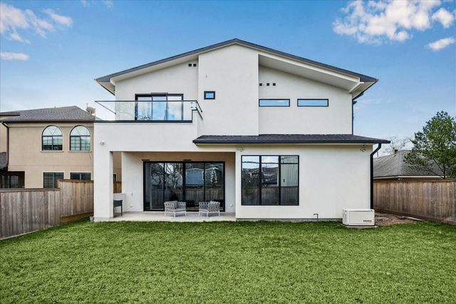 1730 Bayram Drive, Houston, TX 77055